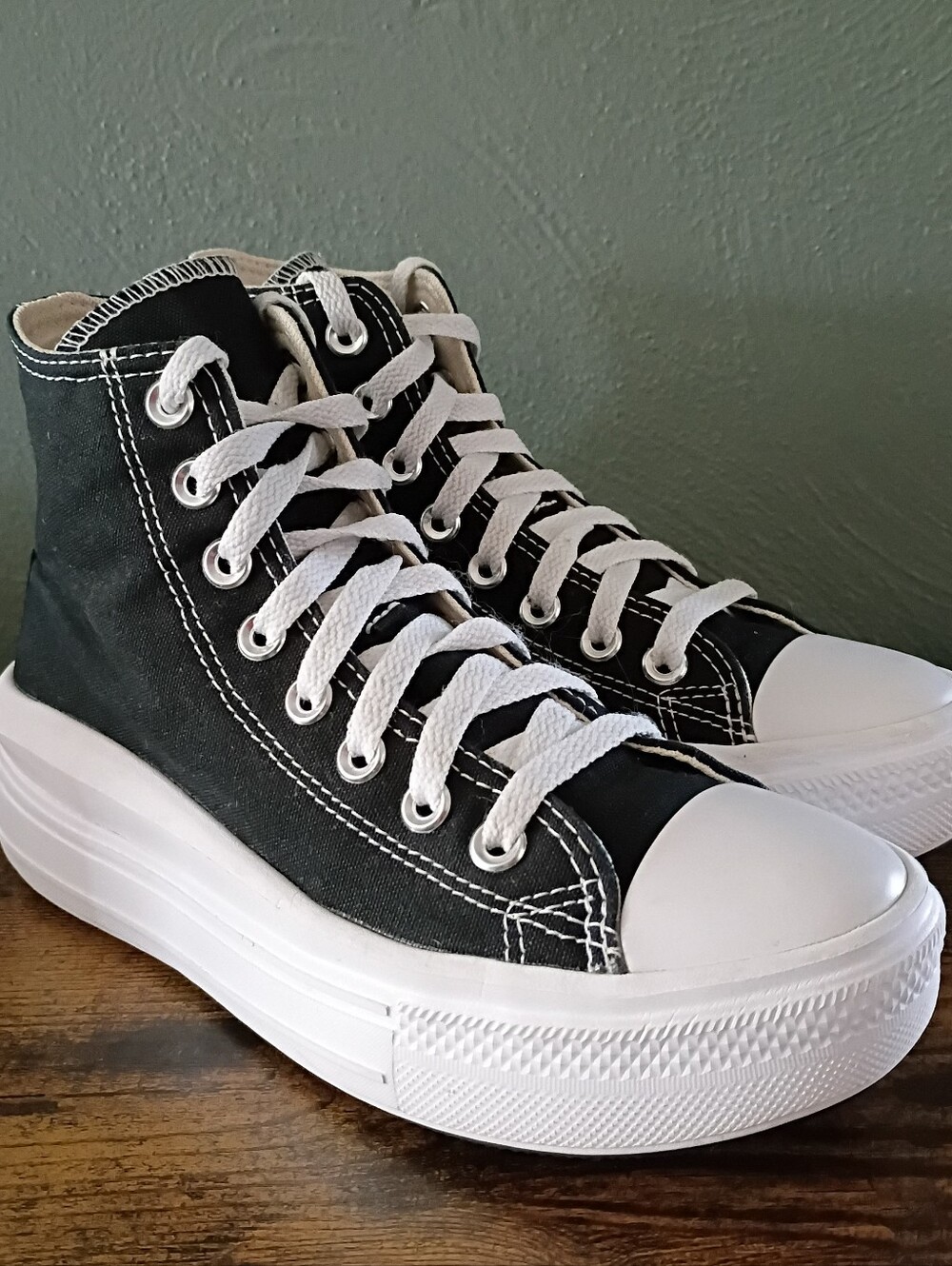 Converse All Star Move High Top Platform Chucks Women's 7 Black Sneaker Shoe